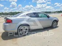 2014 Dodge AVENGER photo