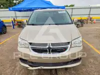 2014 Dodge CARAVAN photo