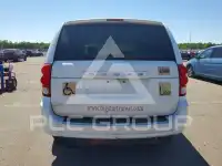 2014 Dodge CARAVAN photo