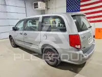 2014 Dodge CARAVAN photo