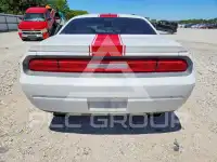 2014 Dodge CHALLENGER фото