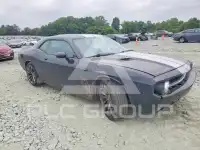 2014 Dodge CHALLENGER photo