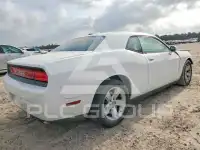 2014 Dodge CHALLENGER photo