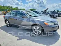 2014 Acura ILX photo