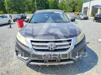 2014 Honda CROSSTOUR photo