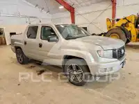 2014 Honda RIDGELINE photo