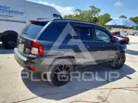 2014 Jeep COMPASS фото