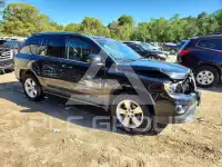 2014 Jeep COMPASS photo