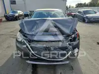 2014 Mazda 3 photo