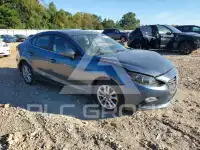 2014 Mazda 3 photo