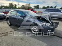 2014 Mazda 3 photo