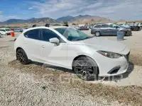 2014 Mazda 3 photo