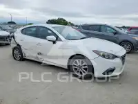 2014 Mazda 3 photo