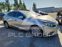 2014 Mazda 3 photo
