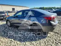 2014 Mazda 3 photo