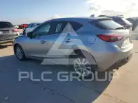 2014 Mazda 3 photo