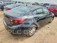 2014 Mazda 3 photo