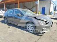 2014 Mazda 3 photo