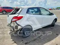 2014 Mazda 2 photo