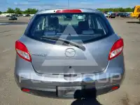 2014 Mazda 2 фото