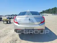 2014 Lincoln MKS photo