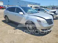 2014 Lincoln MKT фото