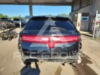 2014 Lincoln MKT фото