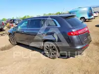 2014 Lincoln MKT photo