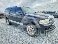 2014 Lincoln NAVIGATOR photo