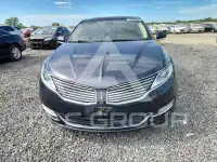 2014 Lincoln MKZ photo