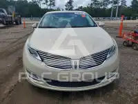 2014 Lincoln MKZ photo