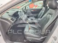 2014 Lincoln MKZ photo