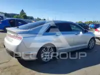 2014 Lincoln MKZ photo