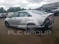 2014 Lincoln MKZ photo