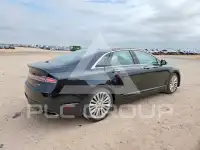 2014 Lincoln MKZ photo