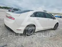 2014 Lincoln MKZ photo