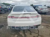 2014 Lincoln MKZ photo