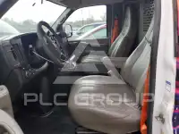 2014 Chevrolet Express фото