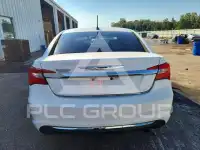2014 Chrysler 200 фото