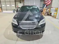 2014 Chrysler 200 фото