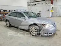 2014 Chrysler 200 photo