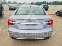 2014 Chrysler 200 фото