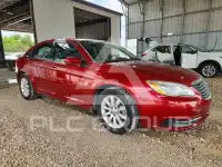 2014 Chrysler 200 photo