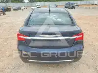 2014 Chrysler 200 фото