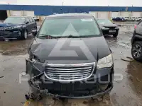 2014 Chrysler TOWN & COUNTRY photo