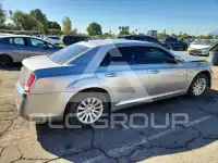 2014 Chrysler 300 фото