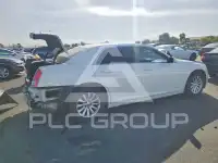 2014 Chrysler 300 photo