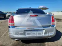 2014 Chrysler 300 фото
