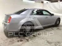 2014 Chrysler 300 фото