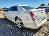 2014 Chrysler 300 фото